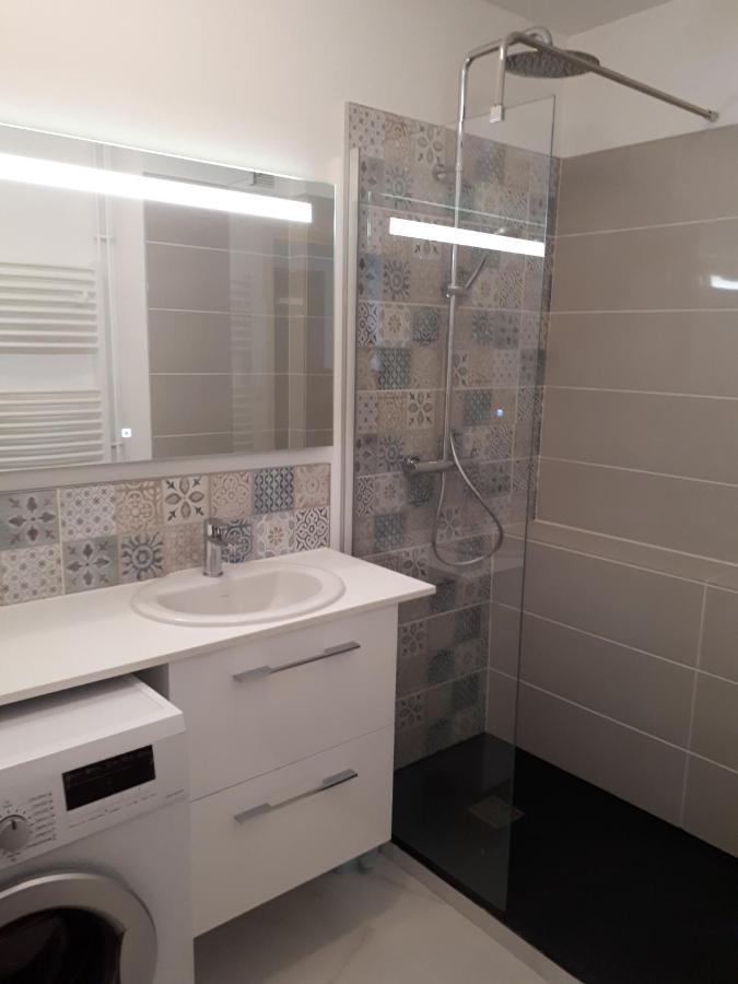 Residence La Garenne A La Grande Plage, Vue Mer, Piscine Et Parking Prive, 6 Personnes Saint Gilles Croix de vie Buitenkant foto