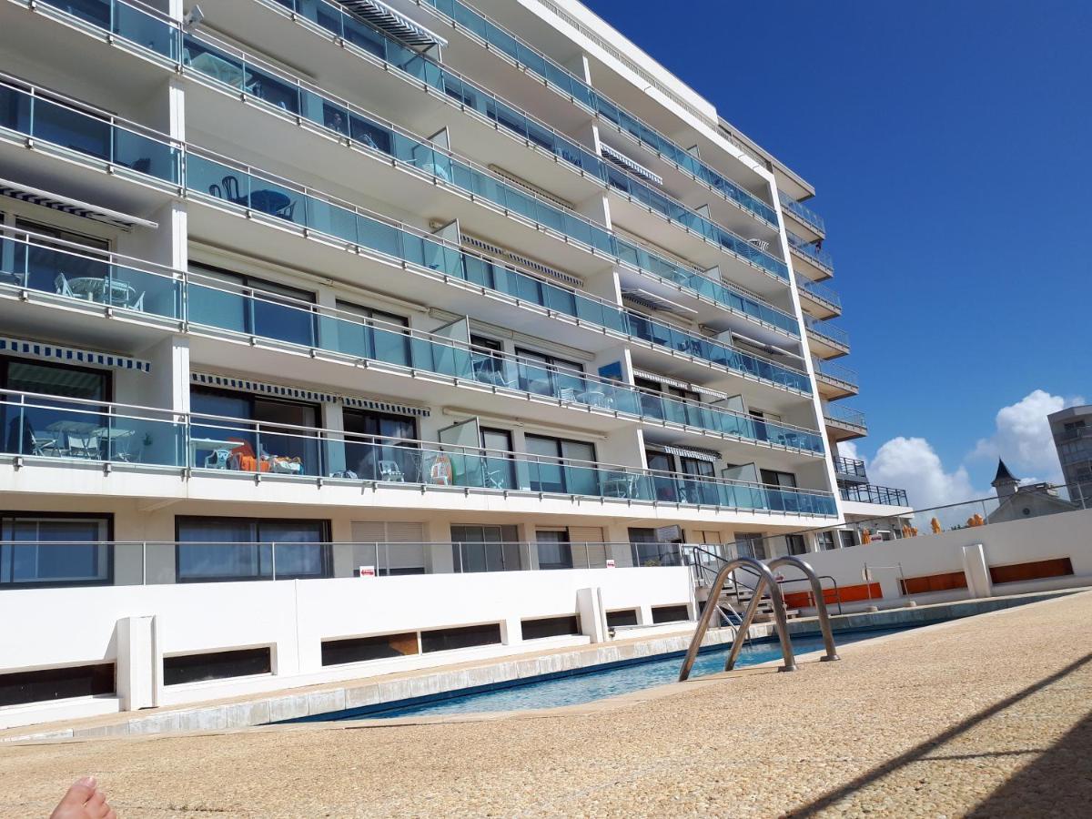 Residence La Garenne A La Grande Plage, Vue Mer, Piscine Et Parking Prive, 6 Personnes Saint Gilles Croix de vie Buitenkant foto